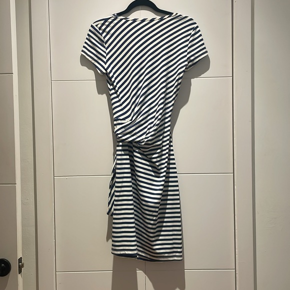 J. McLaughlin Elora Dress XS | Navy White Stripe | Catalina Cloth | $218 Retail - Picture 9 of 9